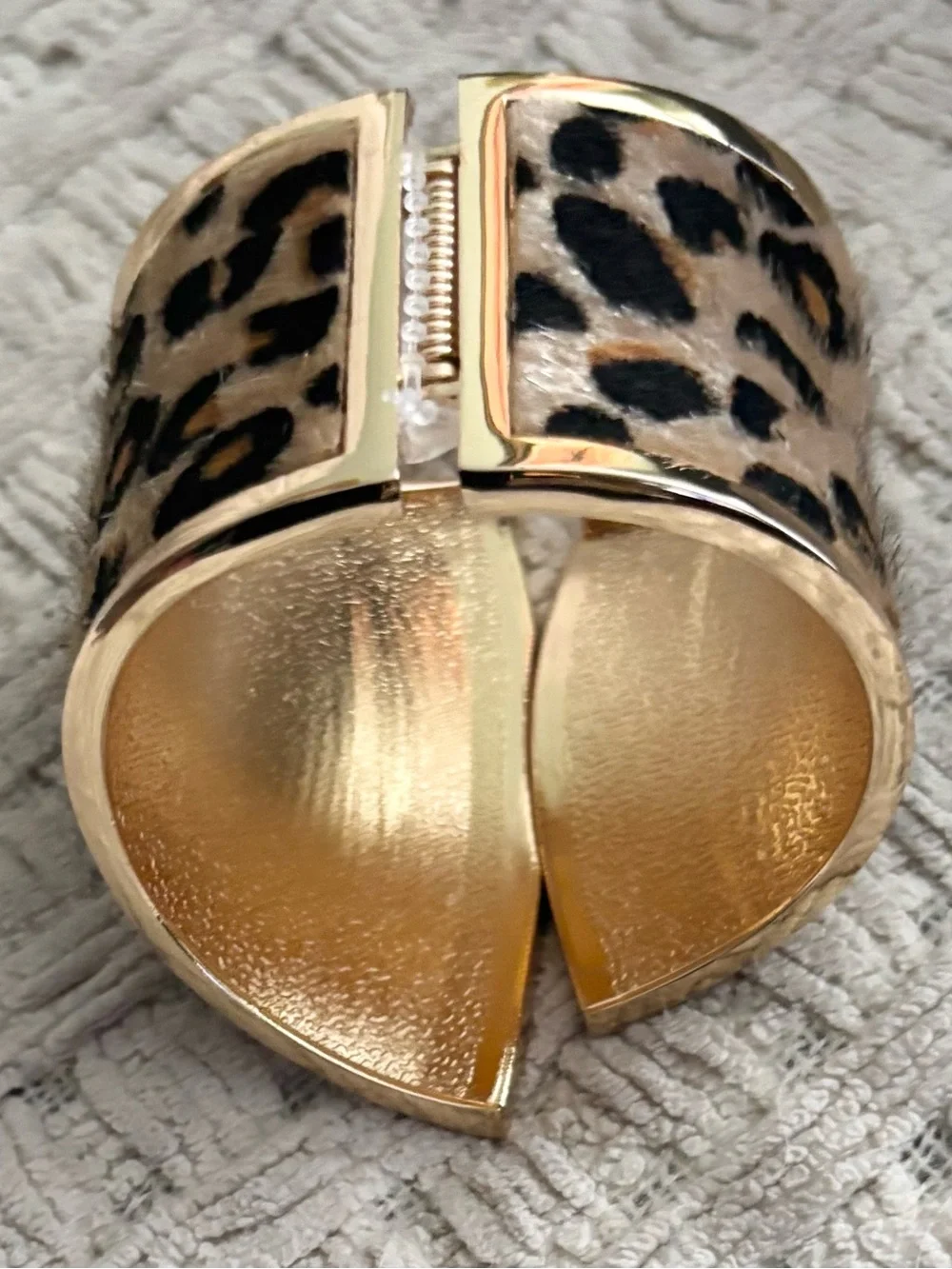 eye candy Leopard Print Gold Hinged Cuff Bracelet